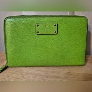 Kate Spade Apple Green Leather Wallet